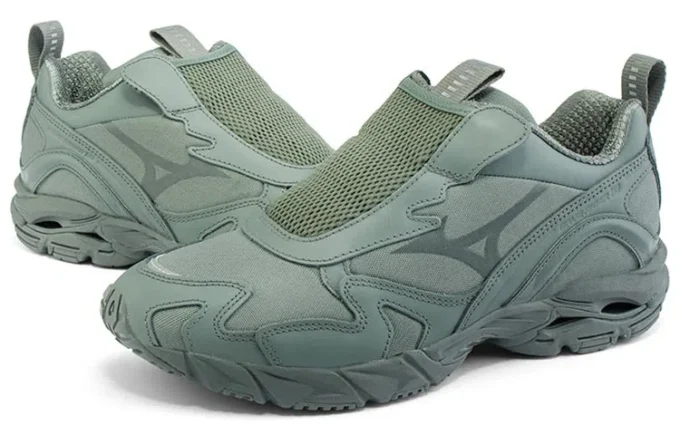 Beams x Wave Rider 10 SlipOn “Grijs Zilver”