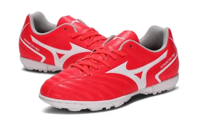 Mizuno Monarcida Neo Select II voetbal trainingsschoenen “Rood”