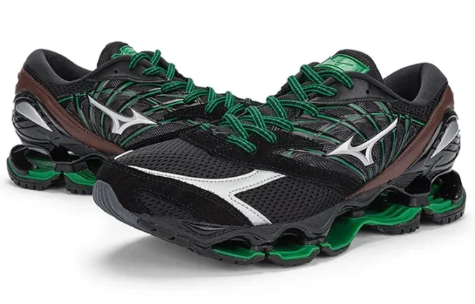 Mizuno x Randomevent Wave Prophecy LS “Zwart”