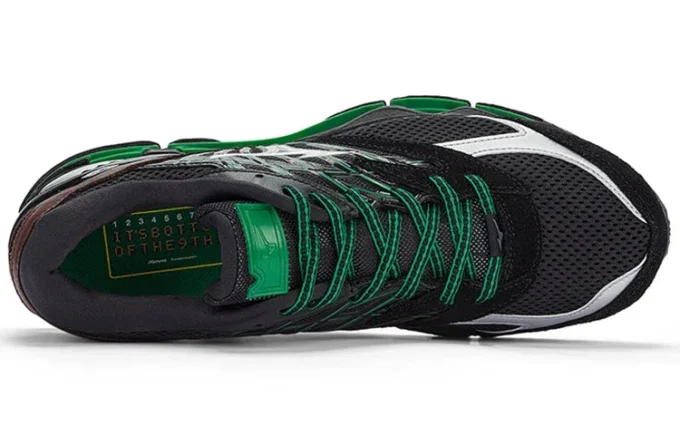 Mizuno x Randomevent Wave Prophecy LS “Zwart”