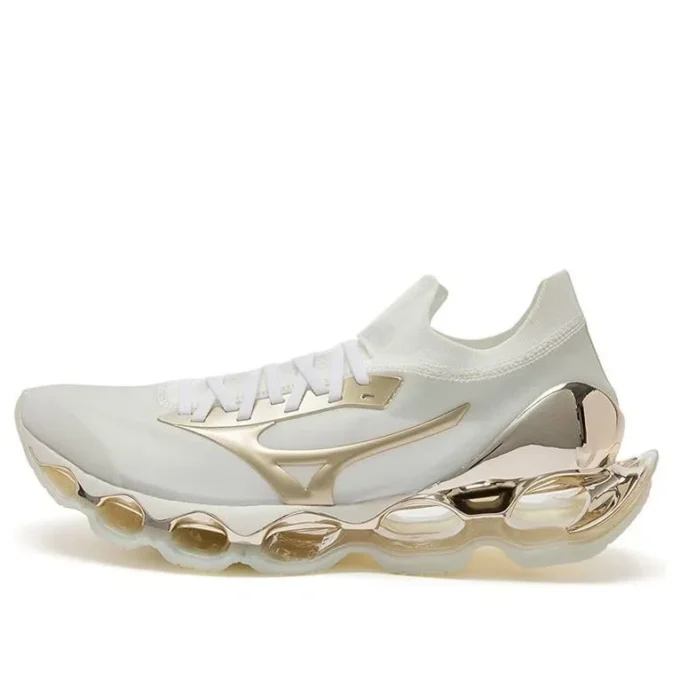 Mizuno x Sorayama Wave Prophecy “Wit Grijs Goud”