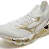 Mizuno x Sorayama Wave Prophecy “Wit Grijs Goud”