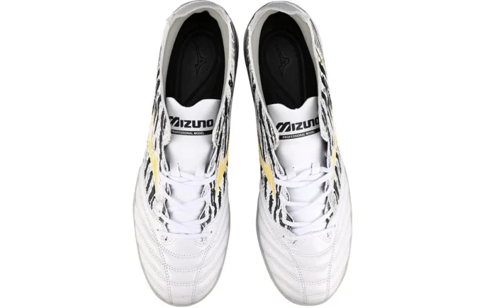 Morelia Neo 3 “Wit Zwart”