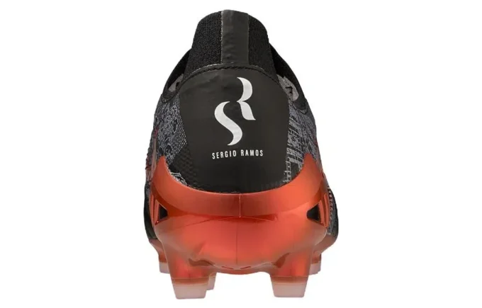 Morelia Neo III “SR4 JAPAN “Zwart Rood”