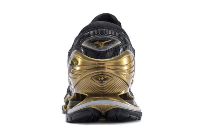 Prophecy 8 NOVA Zwart/Goud