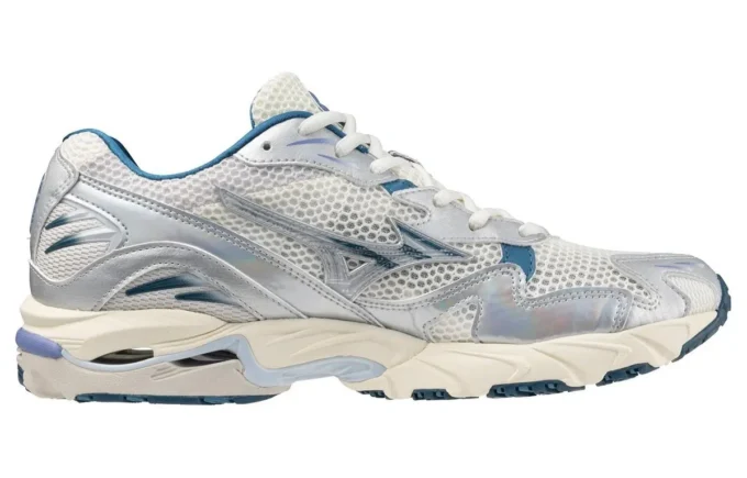 Wave Rider 10 “Wit Zilver Blauw”