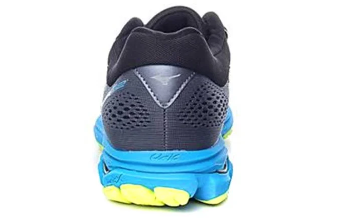 Wave Rider 22 “Zwart Blauw Geel”